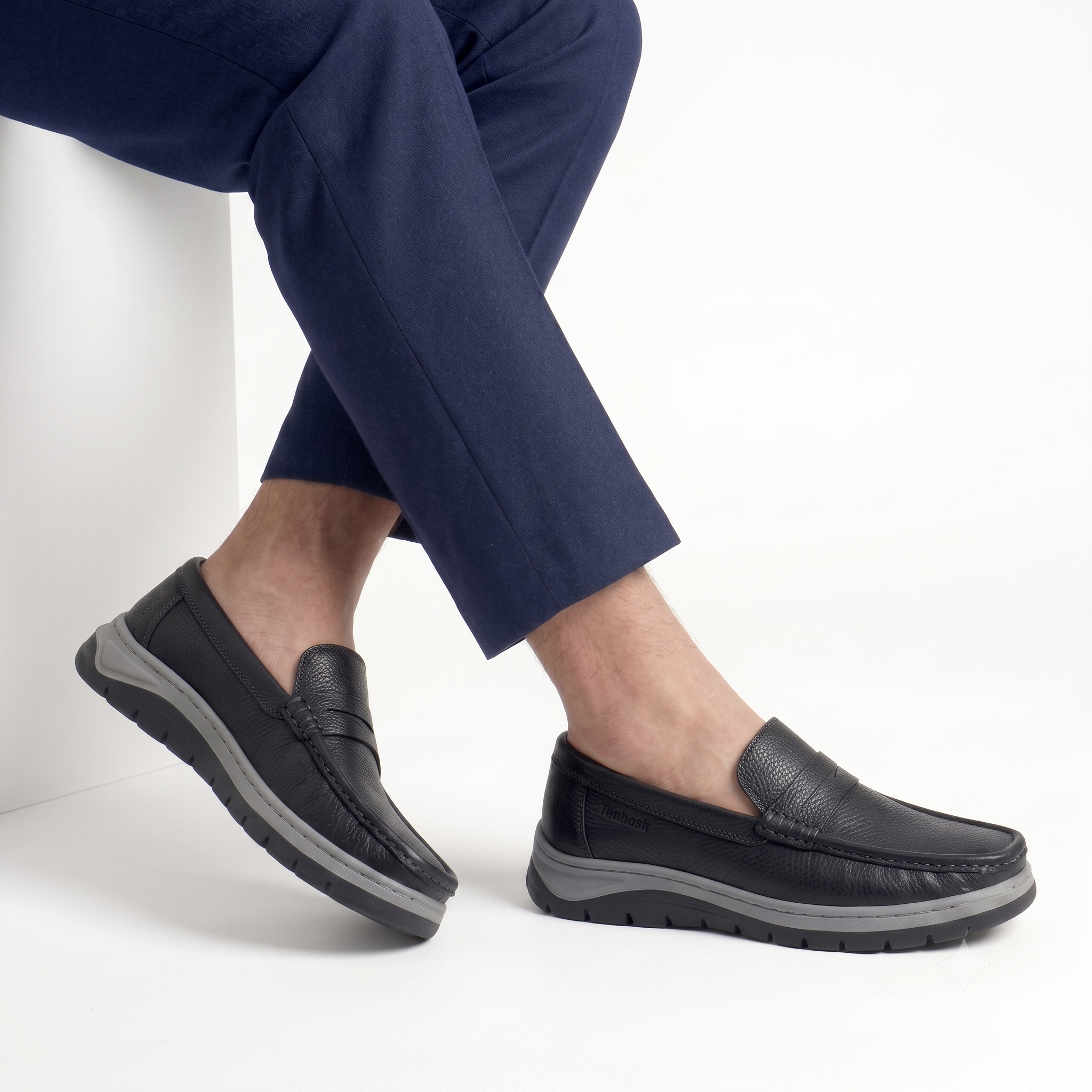 Genuine Leather Casual Shoe - 01